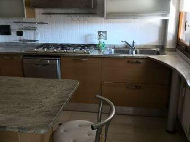 Appartamento in affitto a San Giacomo città, Re