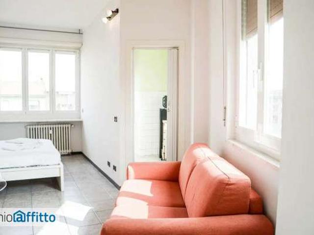Villa Indipendente in affitto a Municipio 8 di Milano, Milano