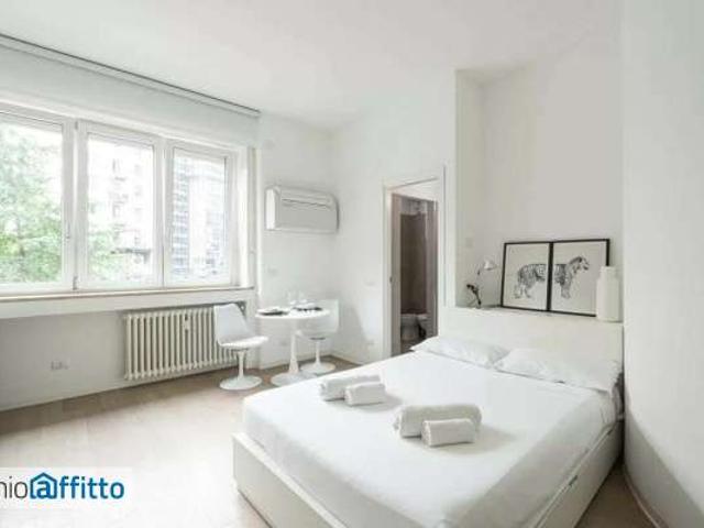 Appartamento in affitto a Municipio 8 di Milano, Milano
