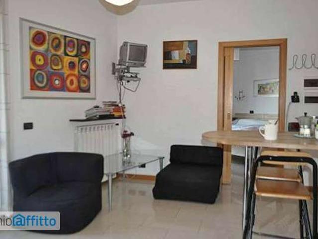 Appartamento in affitto a Municipio Roma XI, Roma Capitale