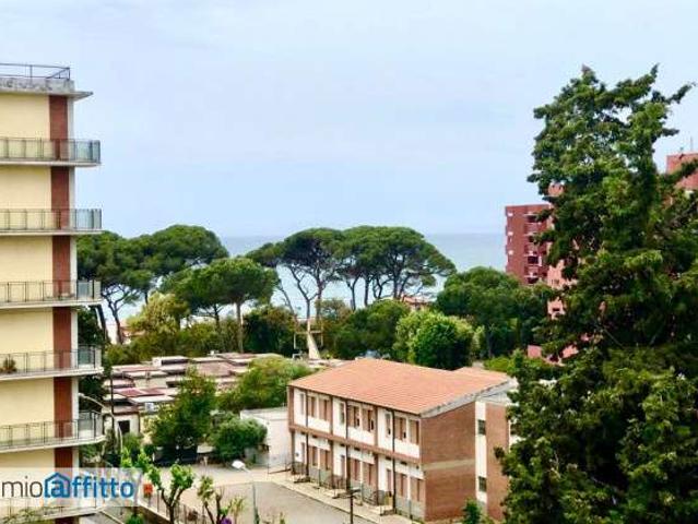 Appartamento in affitto a Follonica, Toscana