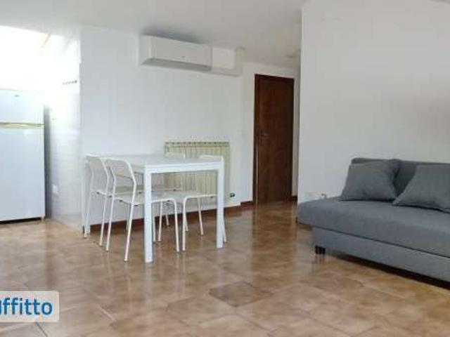 Appartamento in affitto a Municipio 9, Milano