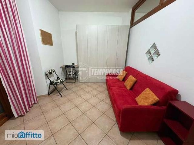Appartamento in affitto a Municipio 9, Milano