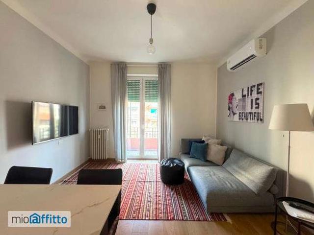 Appartamento in affitto a Municipio 9, Milano