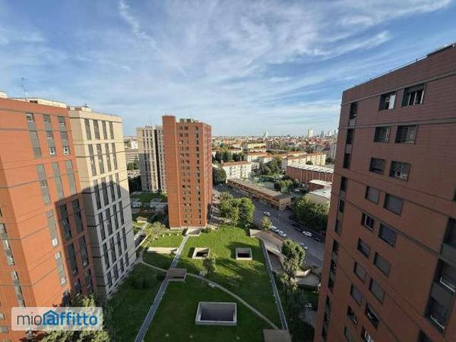 Appartamento in affitto a Municipio 9, Milano