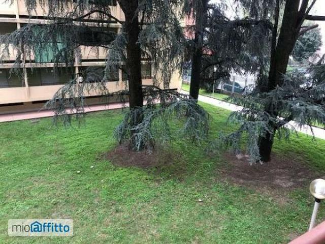 Appartamento in affitto a Municipio 9, Milano