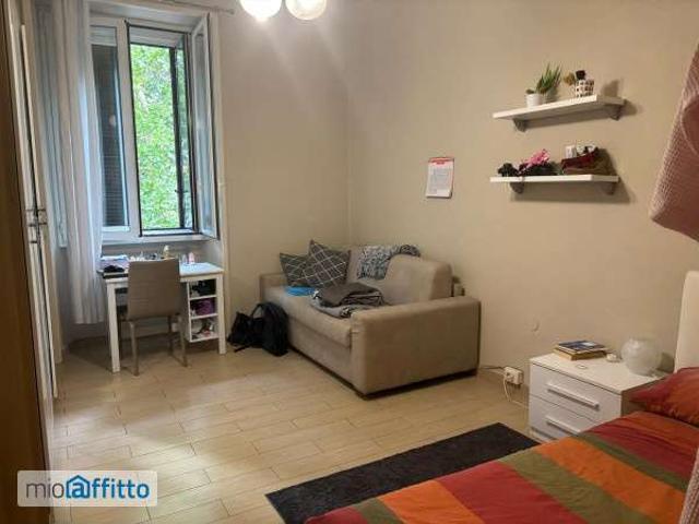 Appartamento in affitto a Municipio 9, Milano