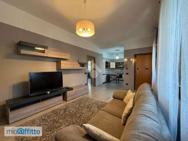 Appartamento in affitto a Municipio 9, Milano