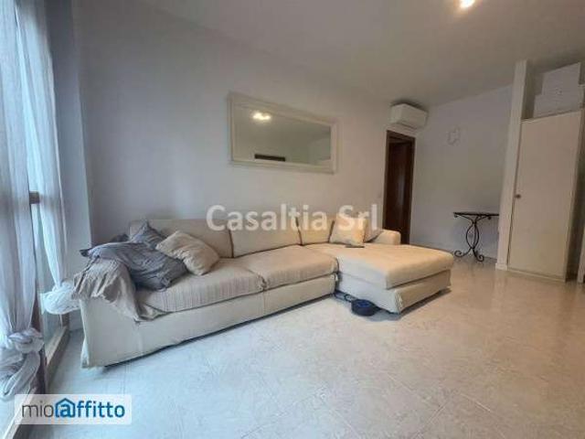Appartamento in affitto a Municipio 9, Milano
