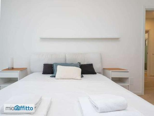 Appartamento in affitto a Municipio 9, Milano