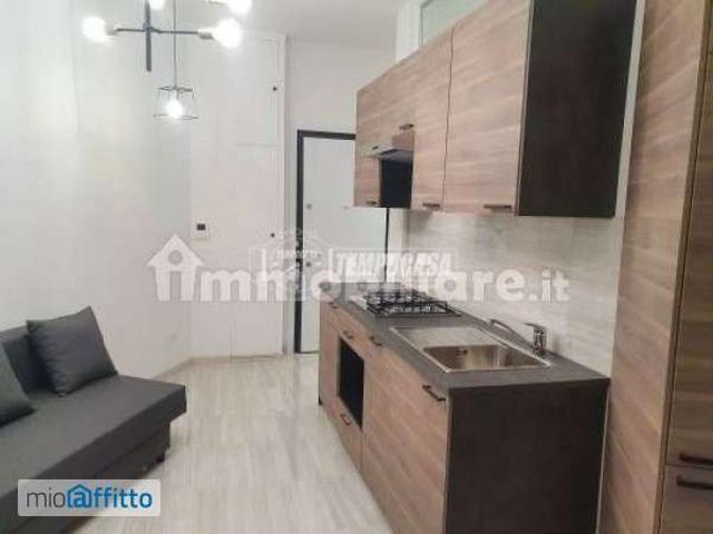 Appartamento in affitto a Municipio 9, Milano