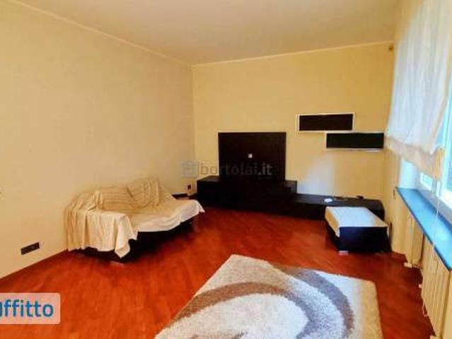 Appartamento in affitto a Medio Levante, Serra Riccò