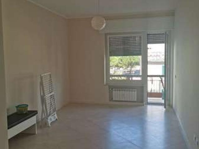 Appartamento in affitto a Levante, Serra Riccò