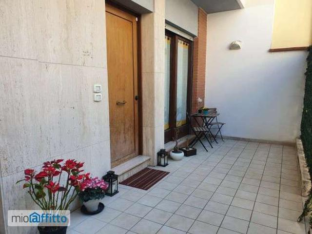 Appartamento in affitto a Puglia, Barletta-andria-trani