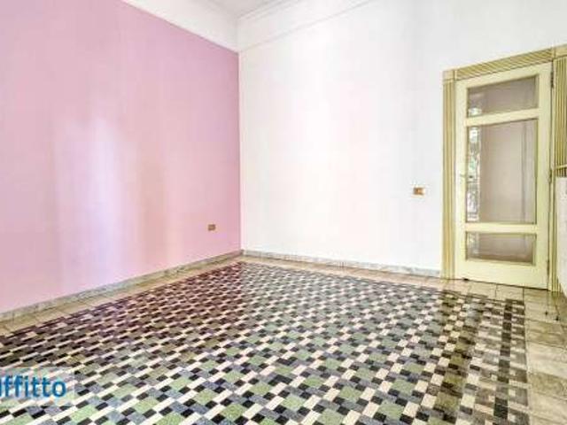 Appartamento in affitto a Municipalità 5, Campania