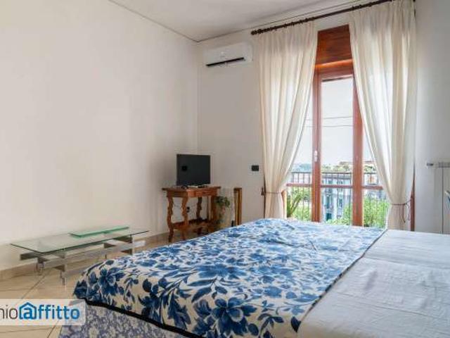 Appartamento in affitto a Municipalità 2, Campania