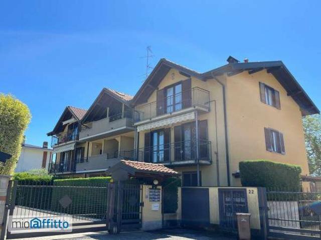 Appartamento in affitto a Arsago Seprio, Lombardia