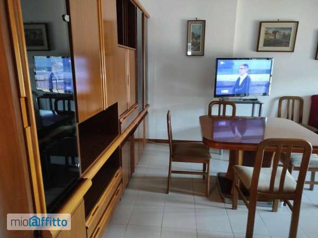 Appartamento in affitto a Monticelli, Marche