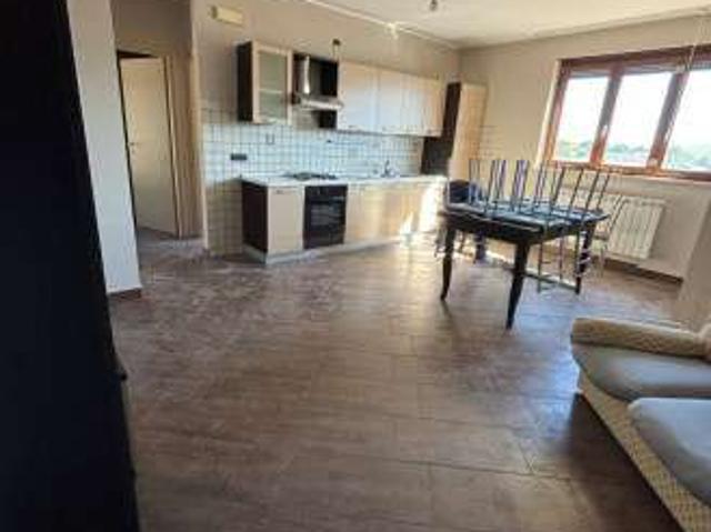 Appartamento in affitto a Sala Consilina, Campania