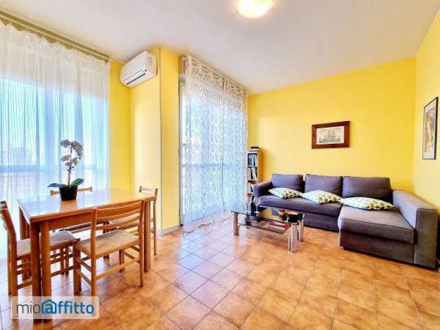 Appartamento in affitto a Municipio 8 di Milano, Milano