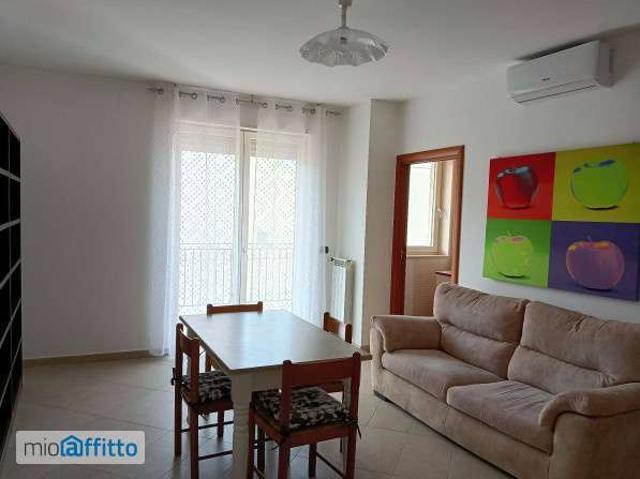 Appartamento in affitto a Municipio 4, Puglia