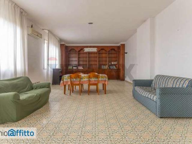 Appartamento in affitto a Municipio 2, Puglia