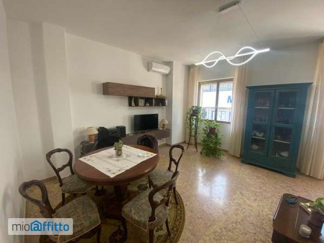 Appartamento in affitto a Municipio 2, Puglia