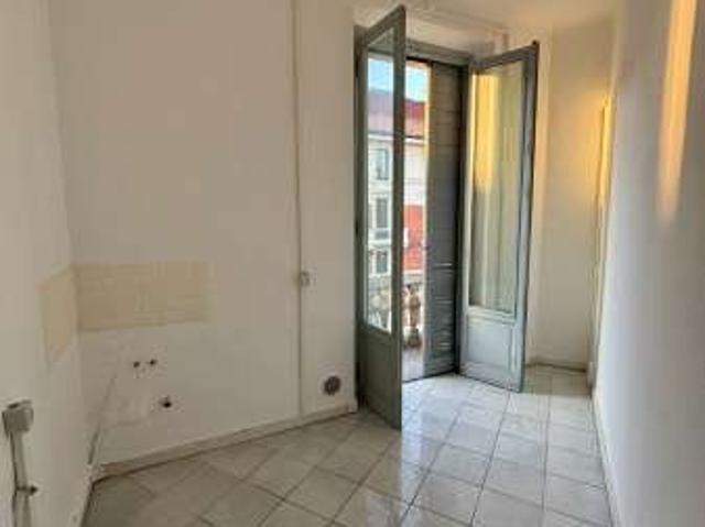 Appartamento in affitto a Municipio 6, Milano