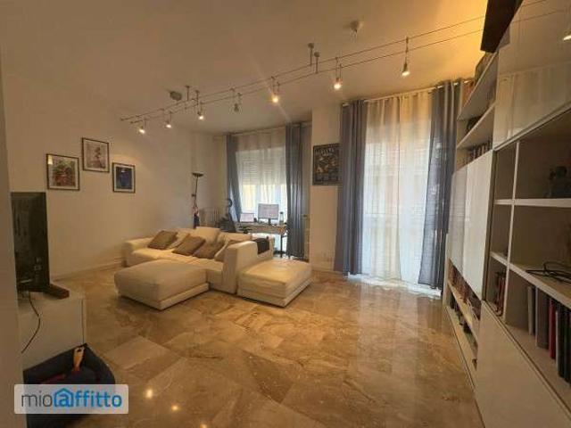 Appartamento in affitto a Municipio 6, Milano