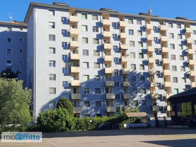 Appartamento in affitto a Municipio 6, Milano