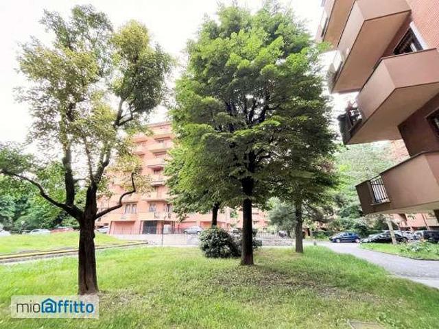 Appartamento in affitto a Municipio 6, Milano