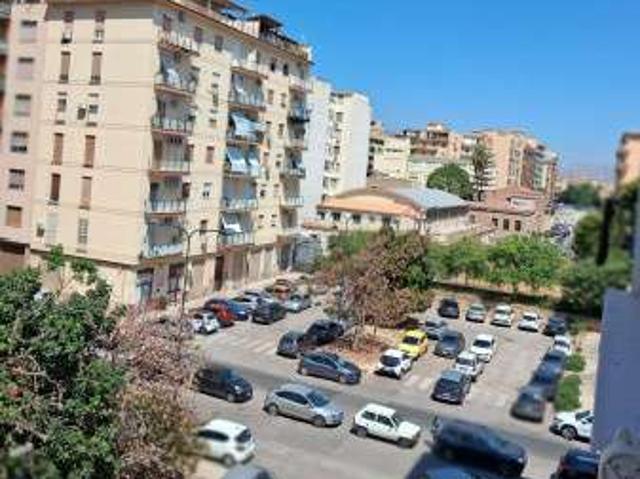Appartamento in affitto a II Circoscrizione, Palermo