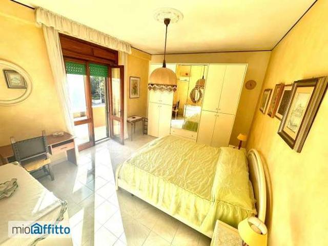Appartamento in affitto a Genneruxi, Cagliari