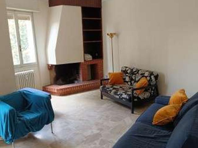 Appartamento in affitto a Zona Est, Brescia