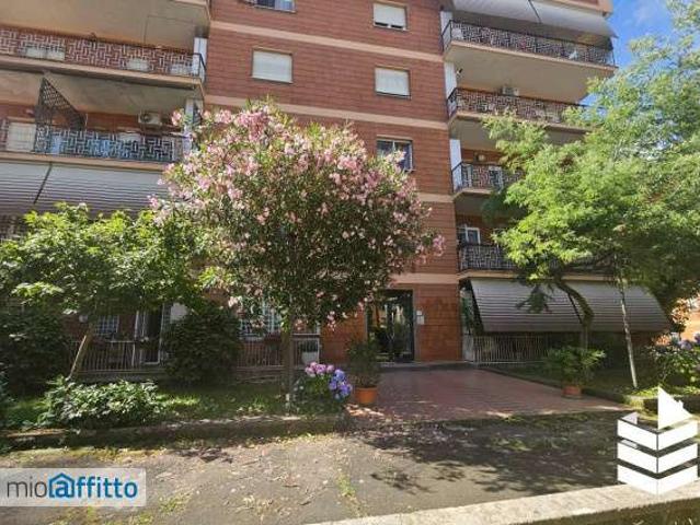 Appartamento in affitto a Municipio Roma XV, Roma Capitale