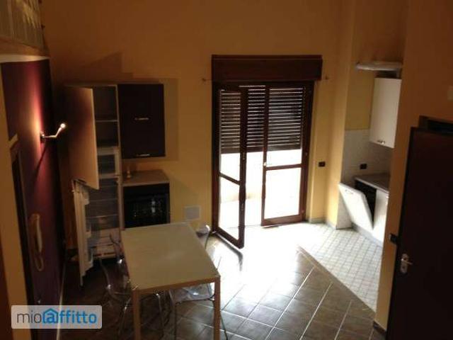 Appartamento in affitto a Castegnate, Castellanza