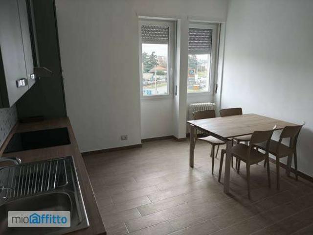 Appartamento in affitto a Castegnate, Castellanza