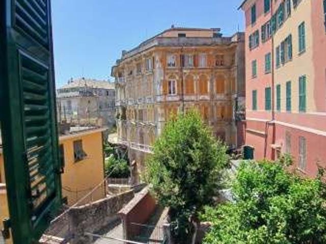 Appartamento in affitto a Centro Est, Serra Riccò