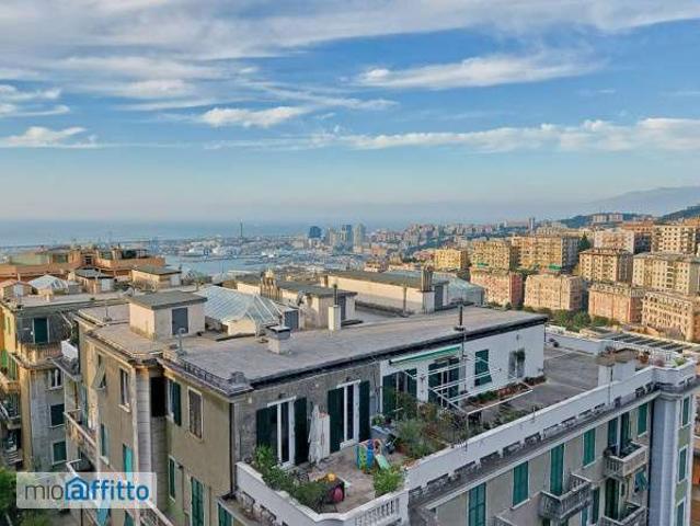 Appartamento in affitto a Centro Est, Serra Riccò