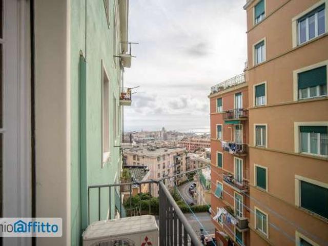 Appartamento in affitto a Centro Est, Serra Riccò