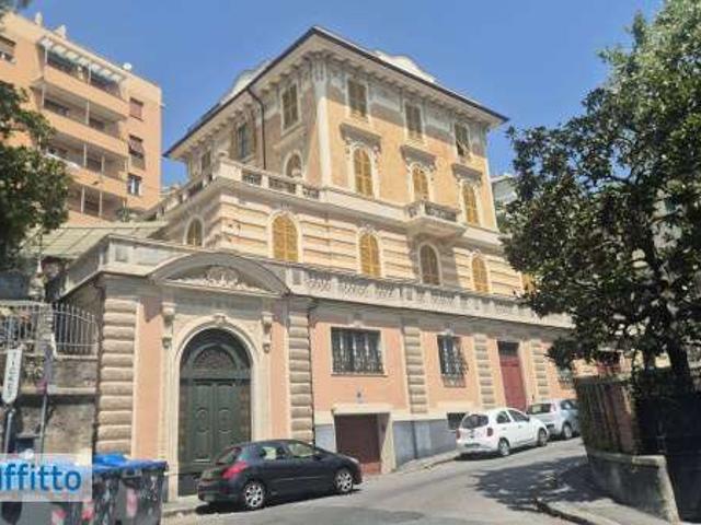 Appartamento in affitto a Centro Est, Serra Riccò