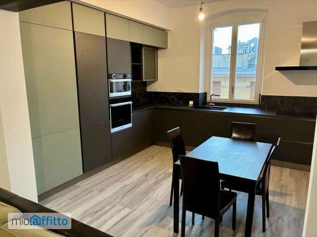 Appartamento in affitto a Centro Est, Serra Riccò