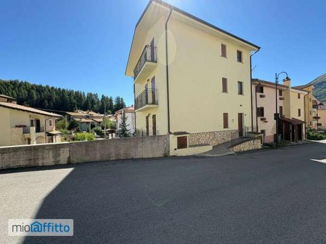 Appartamento in affitto a Rocca di Mezzo, L'Aquila