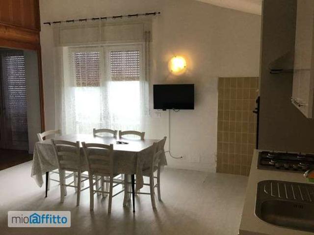 Appartamento in affitto a Bosco Chiesanuova, Veneto