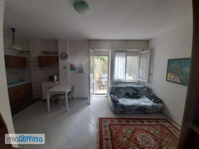 Appartamento in affitto a Castagnabuona, Varazze
