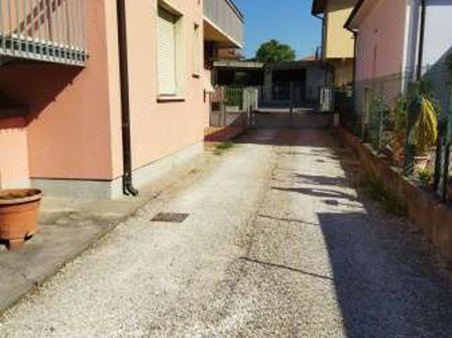Appartamento in affitto a Pozzarello, Montevettolini