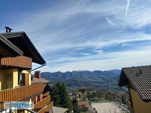 Appartamento in affitto a Costa Valle Imagna, Lombardia