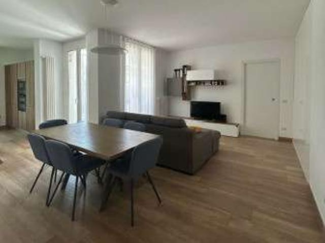Appartamento in affitto a Cernusco Sul Naviglio, Lombardia