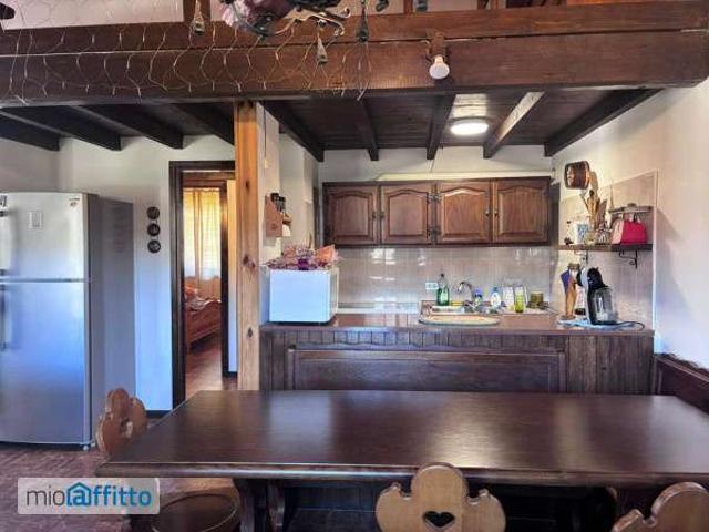 Appartamento in affitto a Comunità Montana della Valle Brembana, Serina