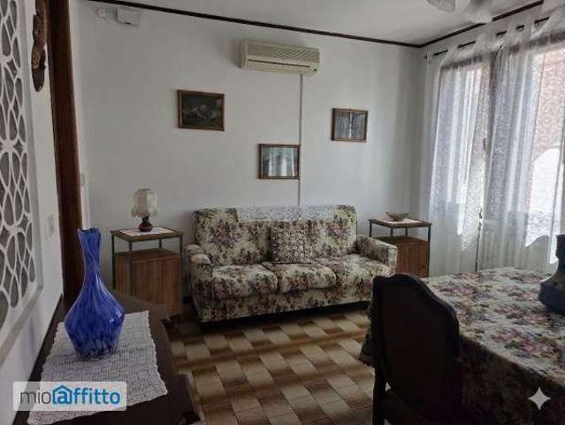 Appartamento in affitto a Trecenta, Veneto